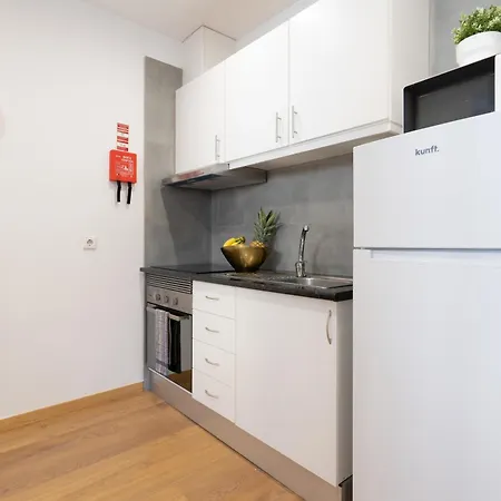 Апартаменты Host Wise - Enchanting Unique Flat - Ace Location *
