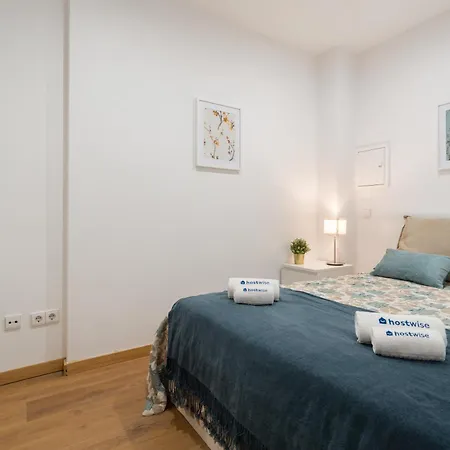 Host Wise - Enchanting Unique Flat - Ace Location Apartment Porto