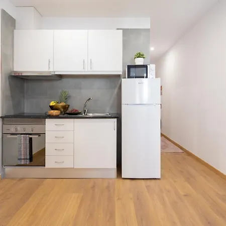 Apartamento Host Wise - Enchanting Unique Flat - Ace Location *