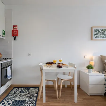 Apartment Host Wise - Enchanting Unique Flat - Ace Location *