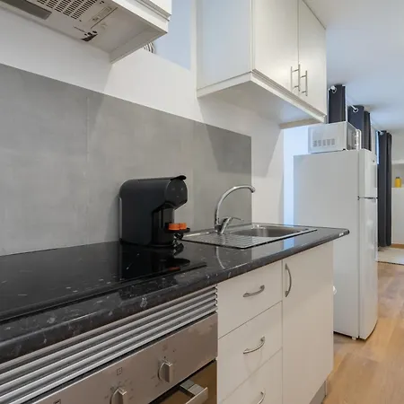 Apartamento Host Wise - Enchanting Unique Flat - Ace Location