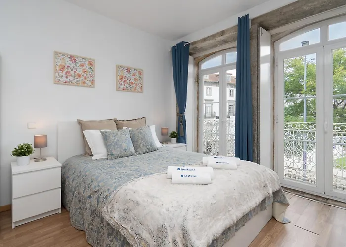 Host Wise - Enchanting Unique Flat - Ace Location